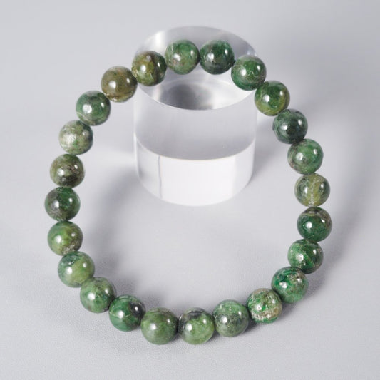 Bracelet en grenat vert (hydrogrossulaire) – pour manifester l'abondance – 8mm