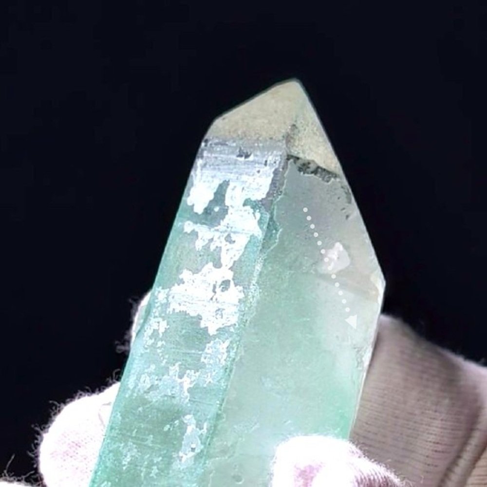 Quartz fantôme vert (Quartz à fuchsite), pierre de guérison exceptionnelle - 1