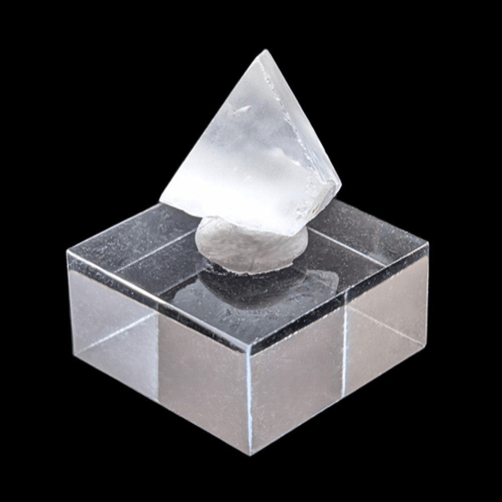 Phénacite rare de Russie, « la pierre à la fréquence vibratoire la plus élevée jamais découverte sur Terre » -2