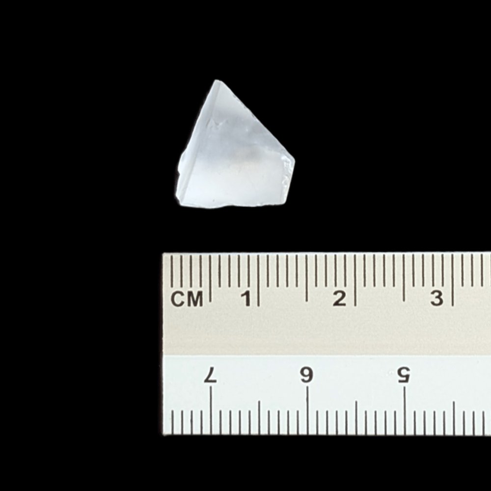 Phénacite rare de Russie, « la pierre à la fréquence vibratoire la plus élevée jamais découverte sur Terre » -2