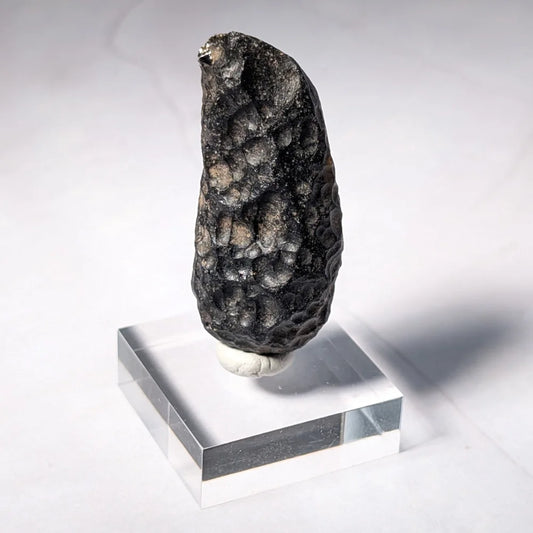Indochinite en forme de goutte, tectite à haute fréquence vibratoire