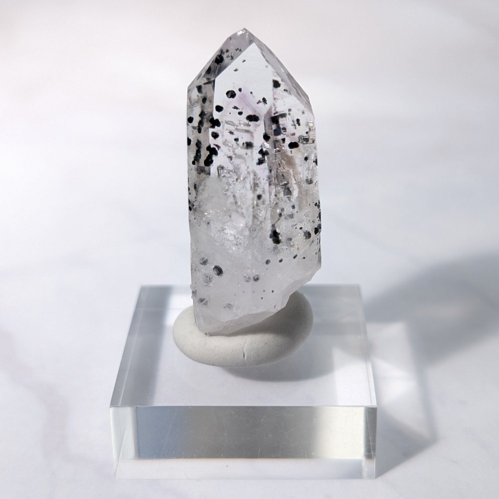 Améthyste de Brandberg aux superbes fantômes et inclusions, énergie splendide