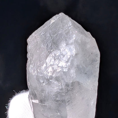 Quartz Starbrary foudroyé d'une beauté mystique, chargé d'une énergie profonde