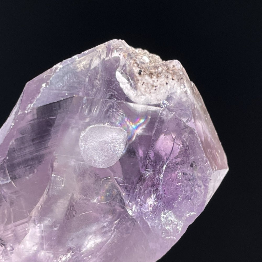 Très Unique Améthyste à Cristobalite Snow Cap