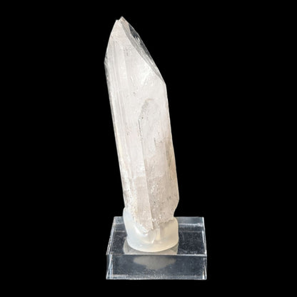Magnifique cristal naturel de danburite rose rare avec pyrite – vibration très élevée