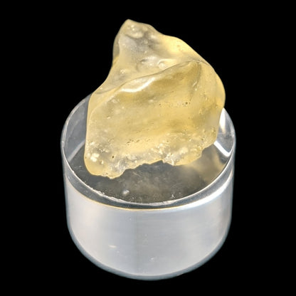 Verre libyque avec cristobalite — énergie cosmique, pure et intense