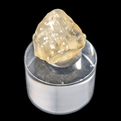 Verre libyque rempli de cristobalite — énergie intense et splendide