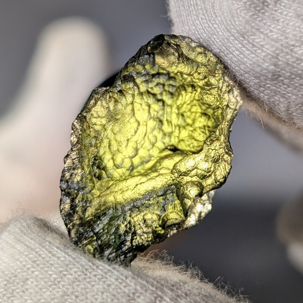 Moldavite authentique – énergie puissante, sélectionnée avec soin