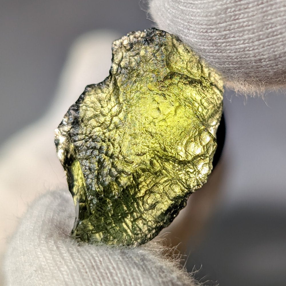 Moldavite authentique – énergie puissante, sélectionnée avec soin