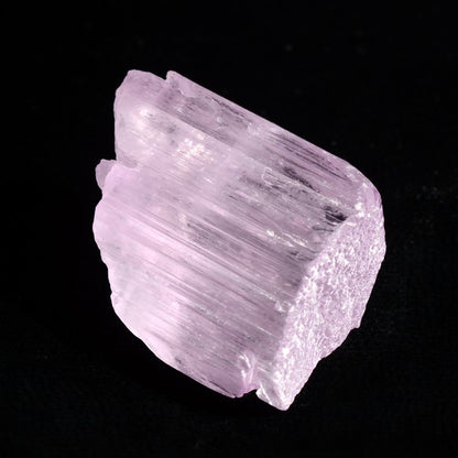 Cristal brut de kunzite, non taillé et de haute qualité - 2