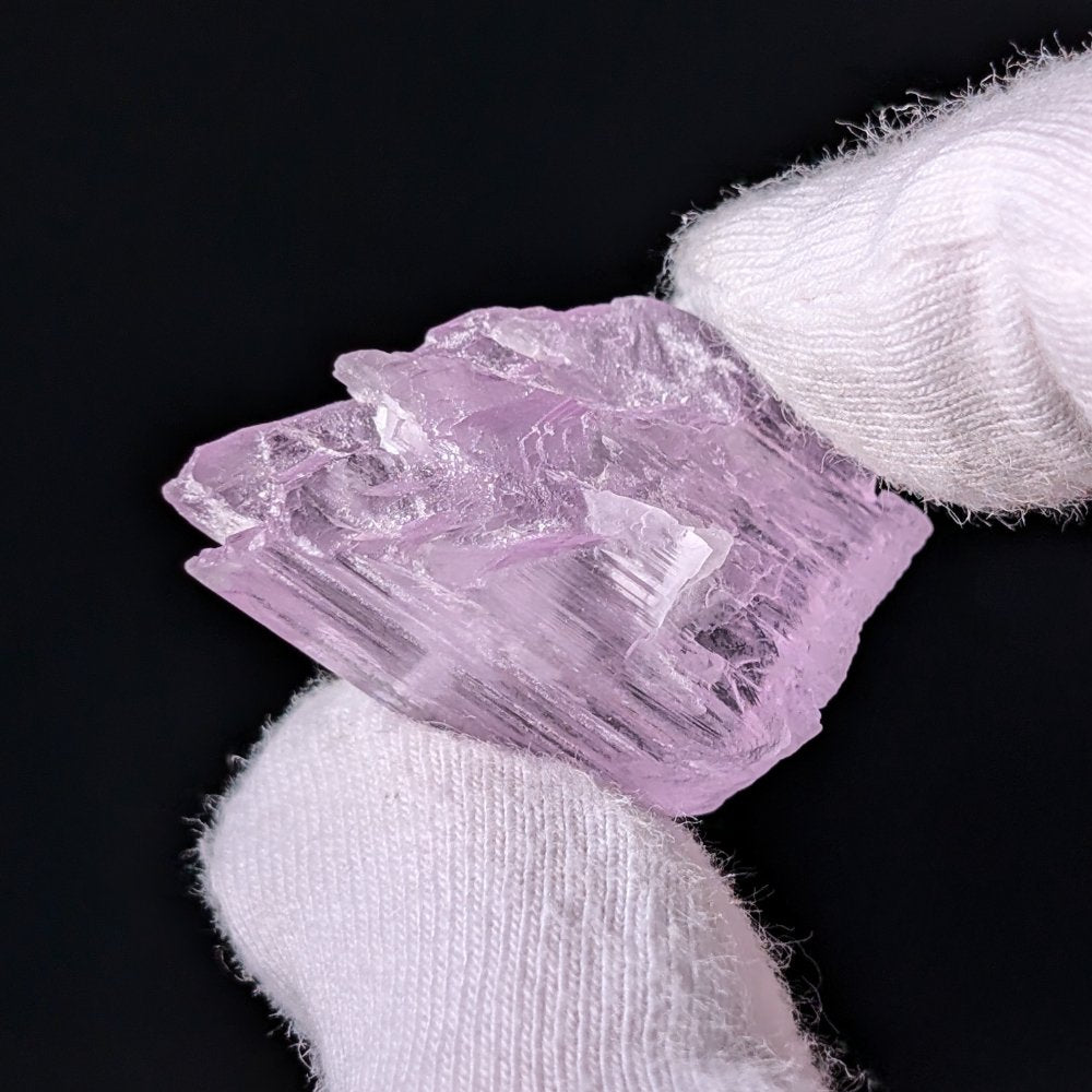 Cristal brut de kunzite, non taillé et de haute qualité - 2
