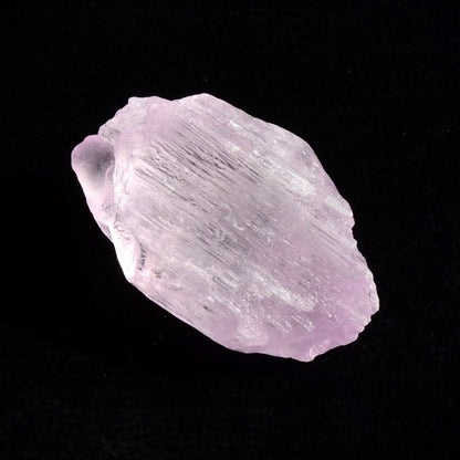 Cristal brut de kunzite, non taillé et de haute qualité - 4