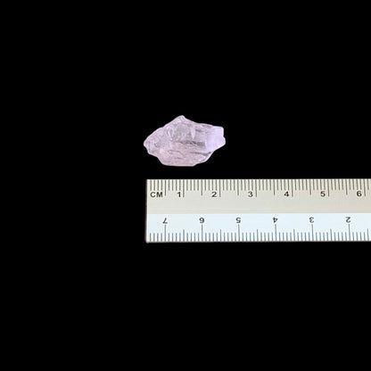 Cristal brut de kunzite, non taillé et de haute qualité - 4