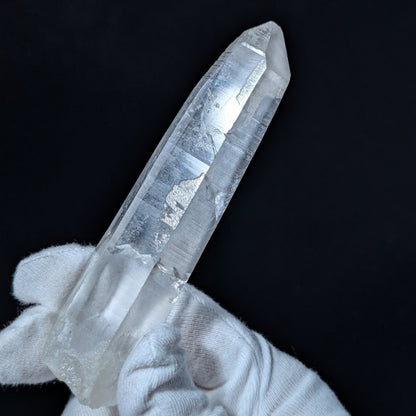 Quartz lémurien à l’énergie pure et aux vibrations célestes, marqué de Record Keepers