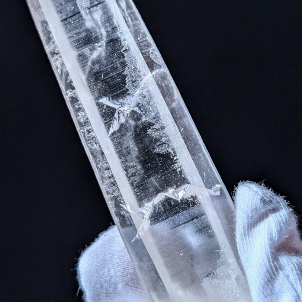 Quartz lémurien à l’énergie pure et aux vibrations célestes, marqué de Record Keepers
