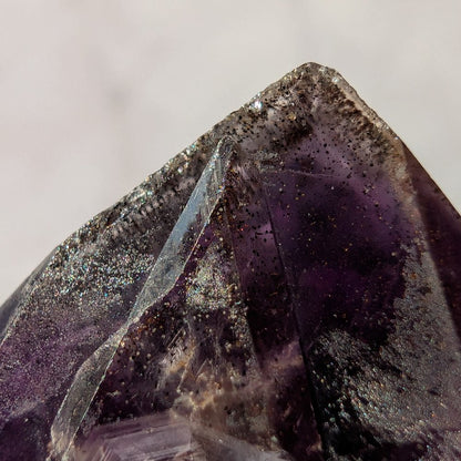 Améthyste rare du Para – Teinte noble et belle énergie naturelle