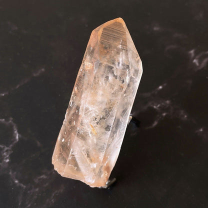 Très belle, très bonne énergie douce, Quartz lémurien rose
