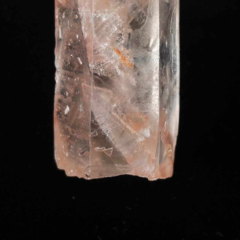 Très belle, très bonne énergie douce, Quartz lémurien rose