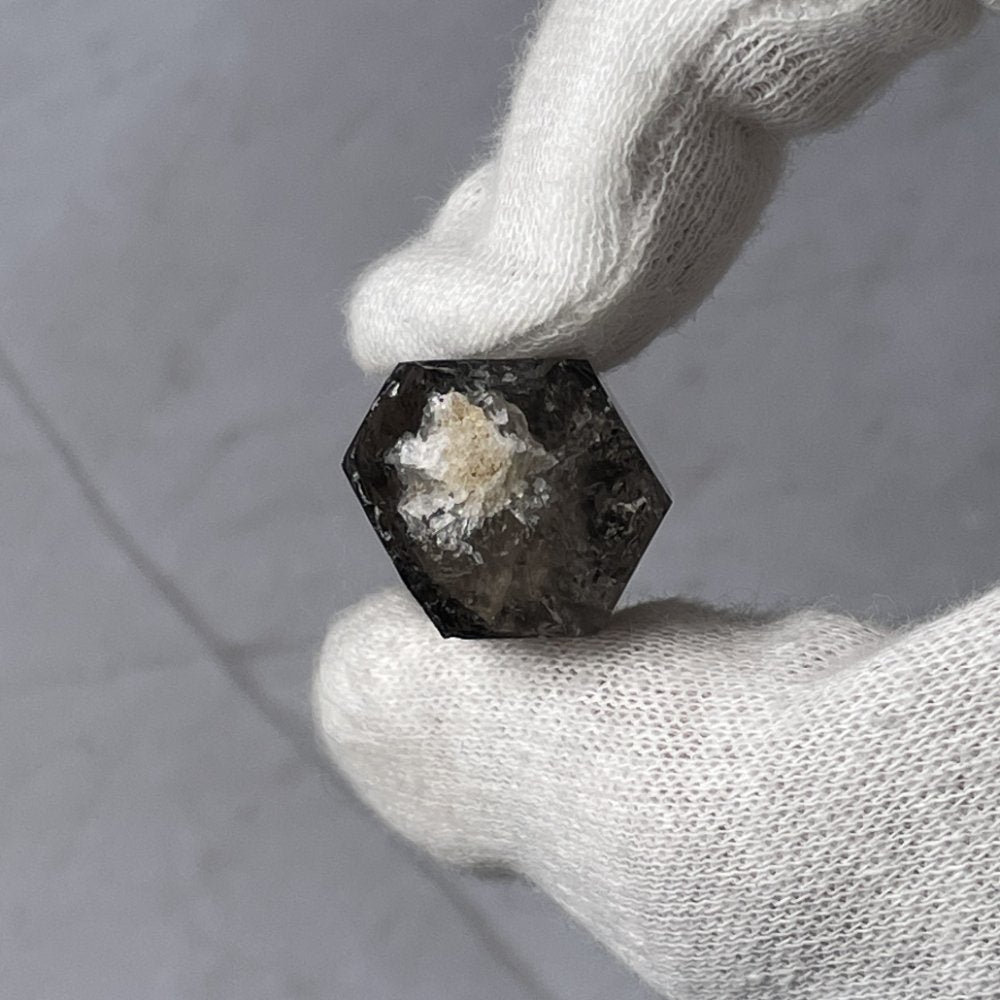 Vibration très élevée de l'himalaya, Quartz fumé du Gauri Shankar