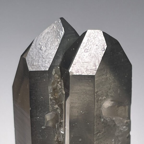 Quartz fumé jumelé d'Afrique du Sud, fantôme, arcs-en-ciel, record keeper