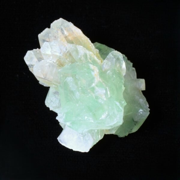 Apophyllite verte à haute vibration pour la méditation et la guérison