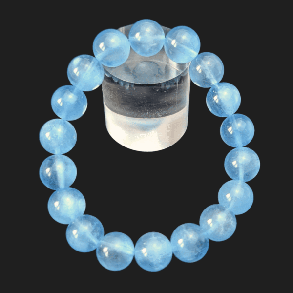 Bracelet en aigue-marine, perles généreuses et belle transparence