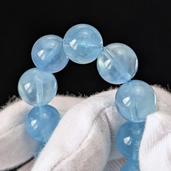 Bracelet en aigue-marine, perles généreuses et belle transparence