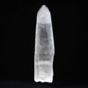 Quartz lémurien à l’énergie magnifique, avec de belles stries lémuriennes front